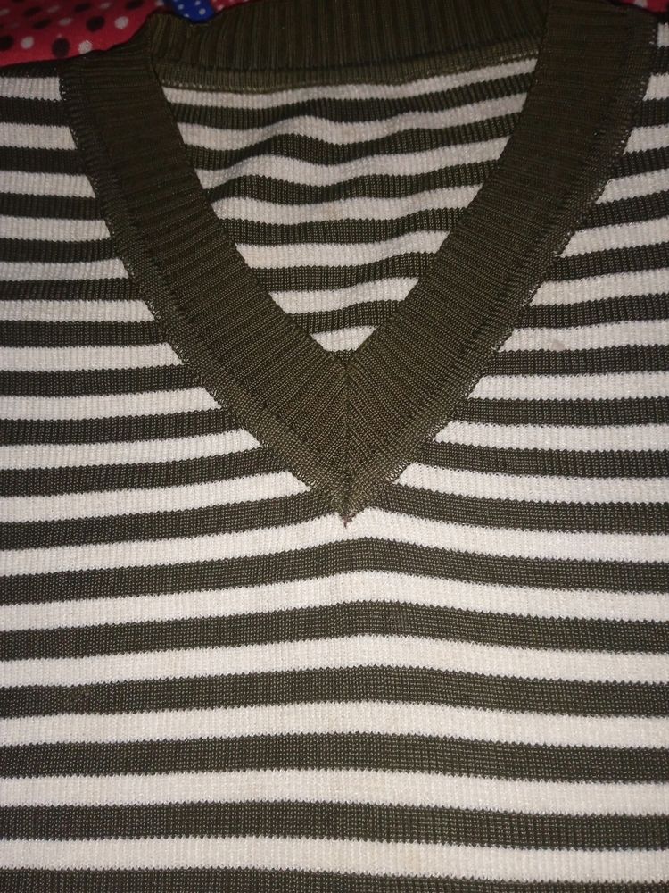 Half-sweater