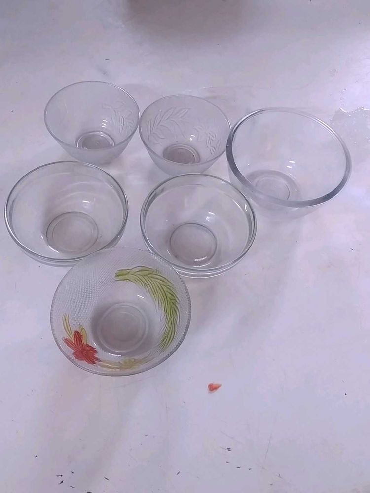 Set of 6 Glass Bowls