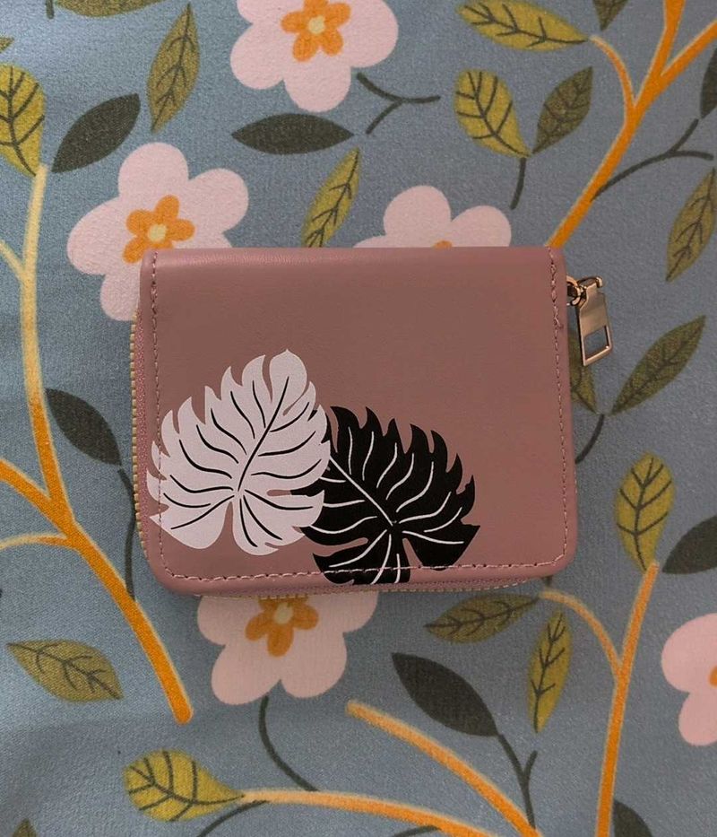 Cute Leaf Print Zip Around Wallet