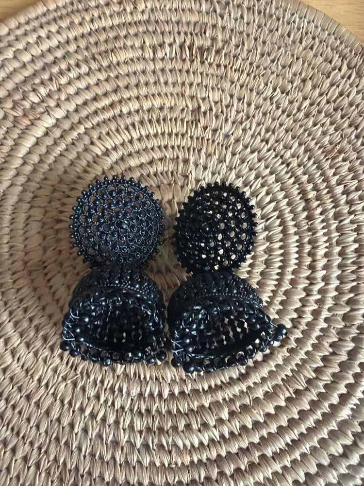 Elegant Black Jhumka Earrings