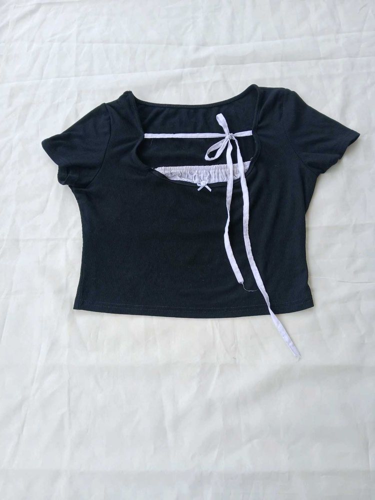 Black Tie-Front Crop Top