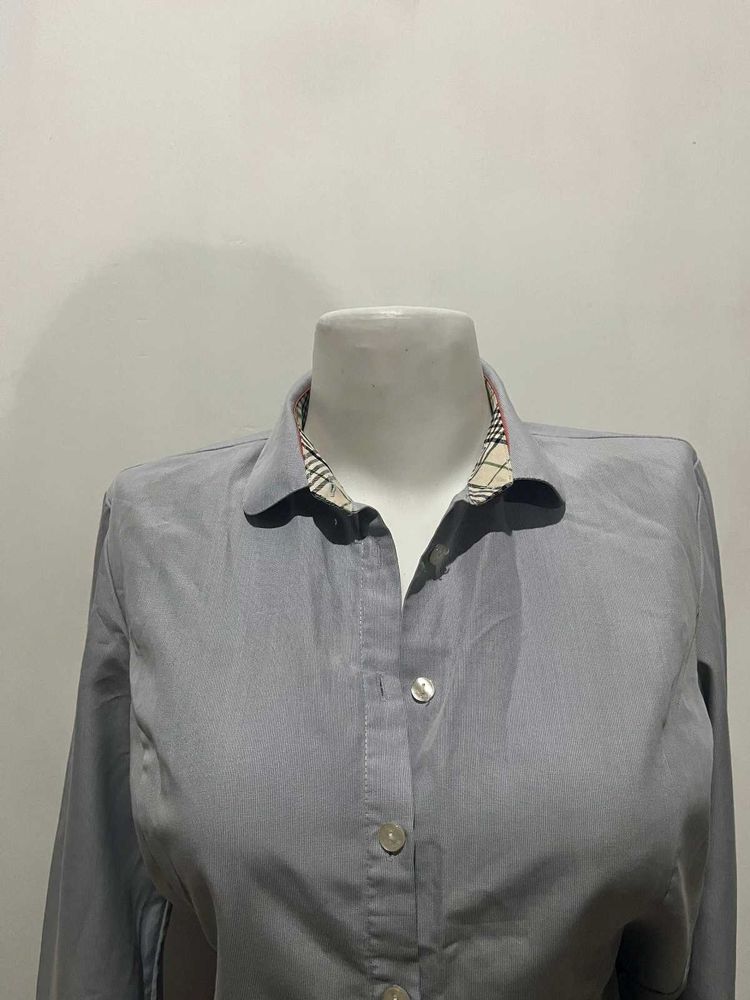 Chic Grey Button-Up Shirt