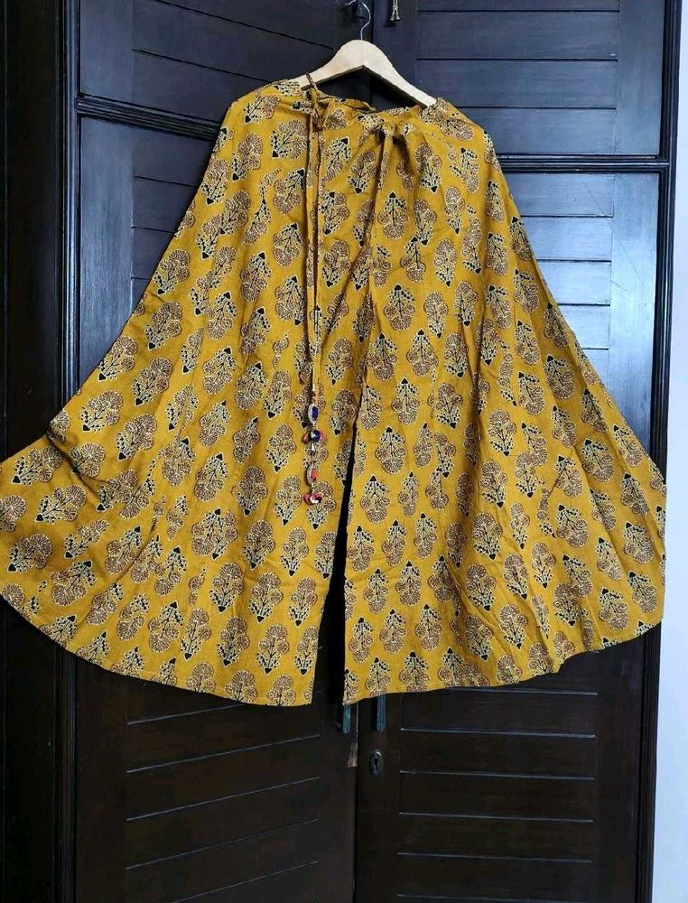 Stylish Yellow Printed Palazzo Pants