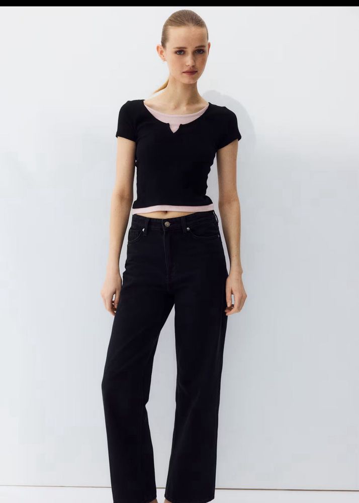 H&amp;M straight high jeans.