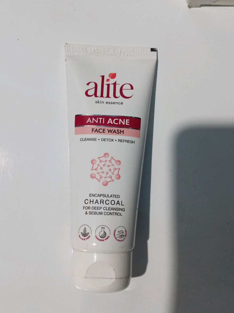 Alite Anti Acne Face Wash Charcoal