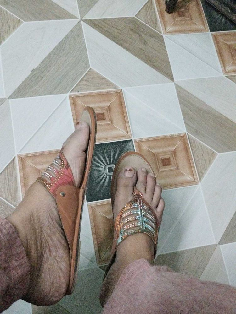 Kolhapuri sleeper