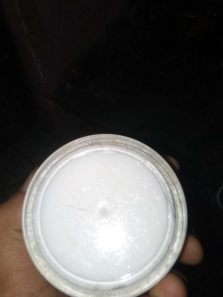 White Face Moisturiser  Cream