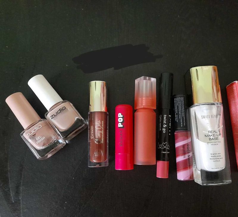Take all this for 550 Rs only (Mars, Peripera, Swi