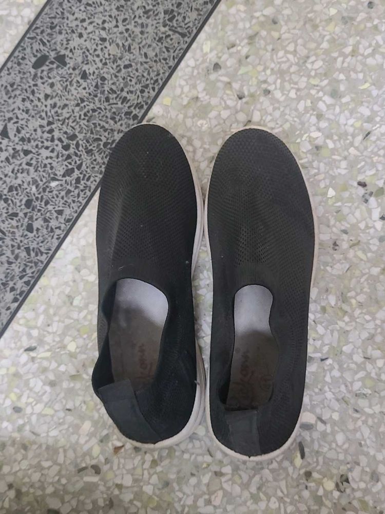 Black Slip-On Sneakers