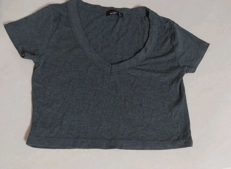 Women's Grey Ribbed V-Neck Crop Top