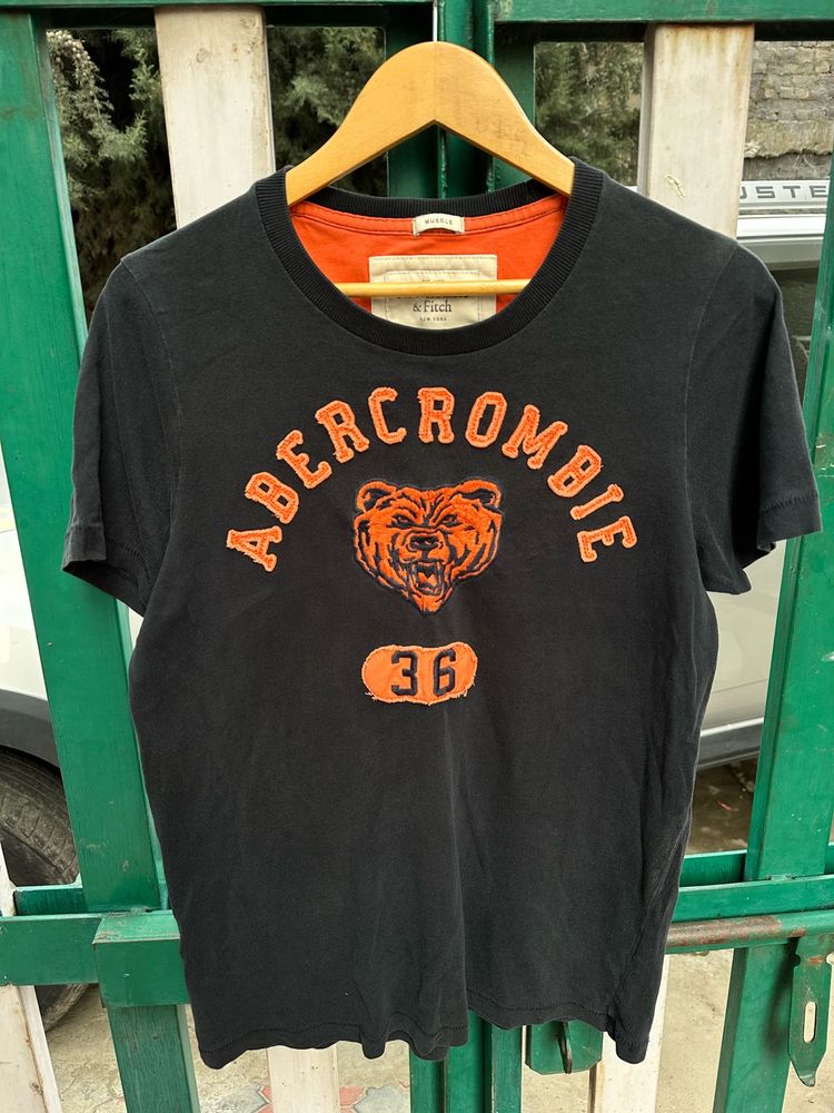Abercrombie Bear Graphic Tee