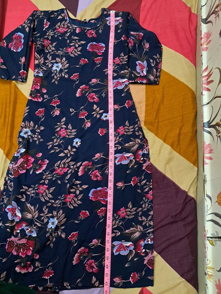 Beautiful Pink Floral N blue Kurti