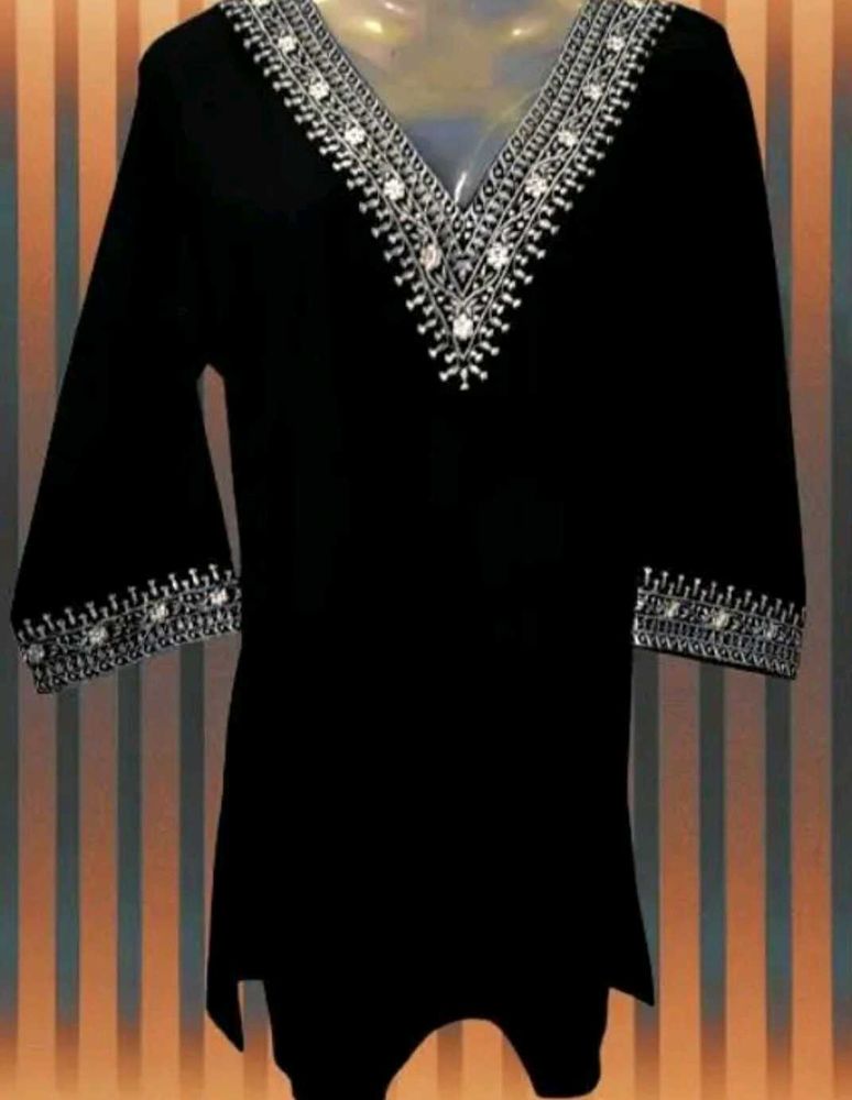 Embellished short Black Kurta