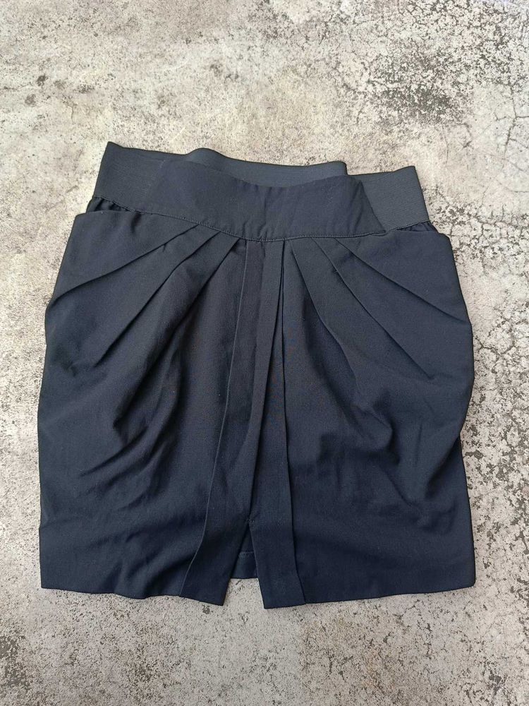 Black Tulip Skirt