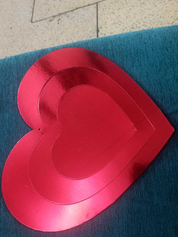 Red Heart Shaped Decorative Piece 3d