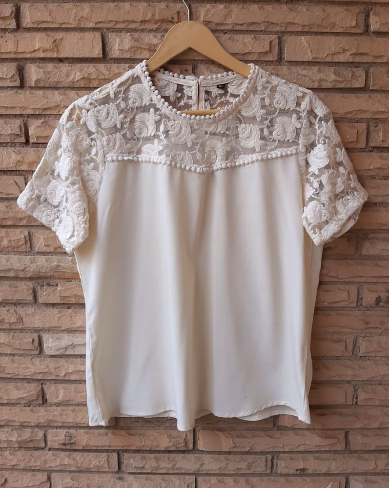 Elegant Cream Lace Top