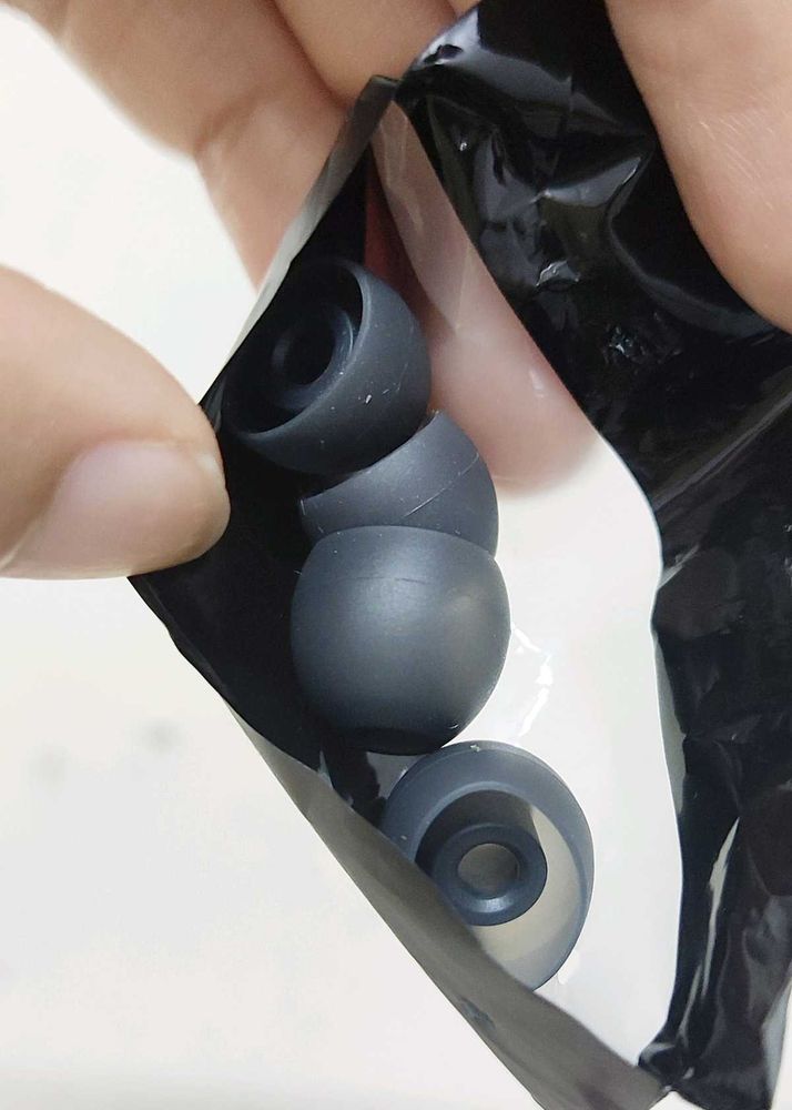 Replacement Earbud Tips for Earphones