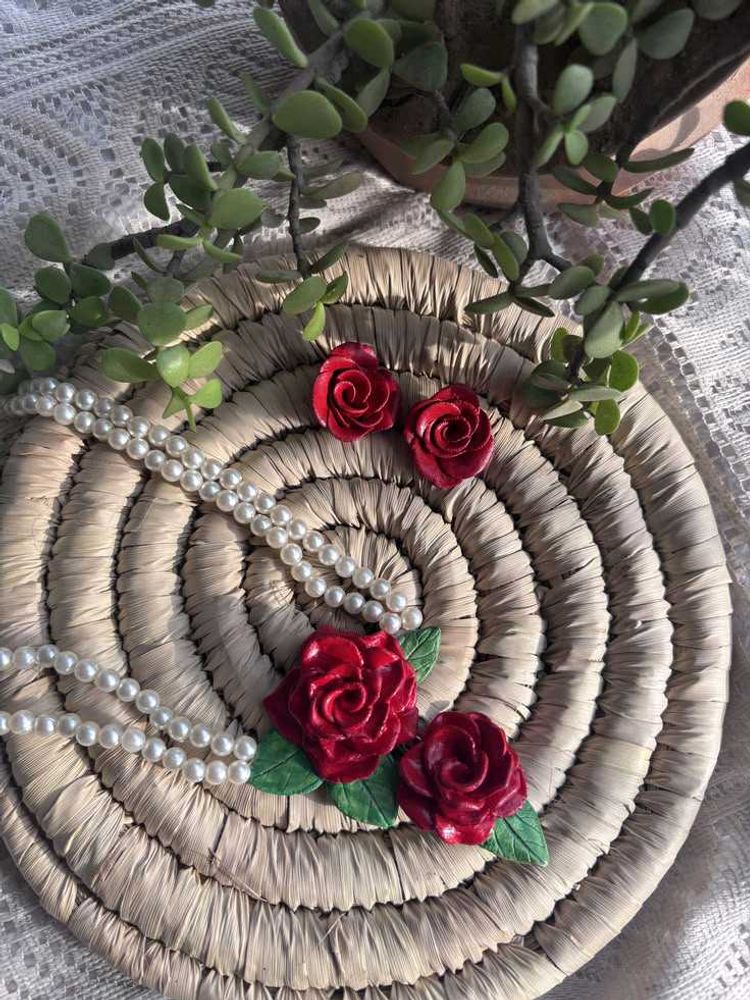 Red Rose Pearl Jewellery Set