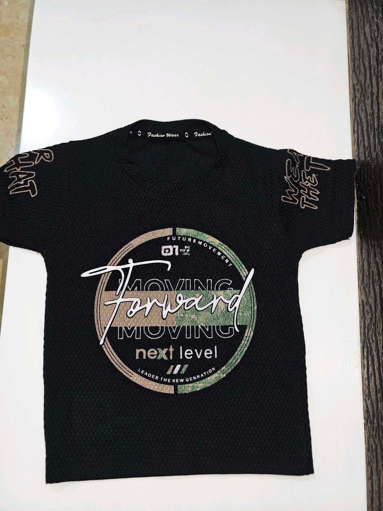 black tshirt