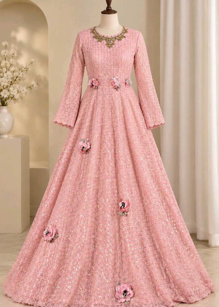 🌸✨ Pink Gown — Elegance in Every Detail ✨🌸