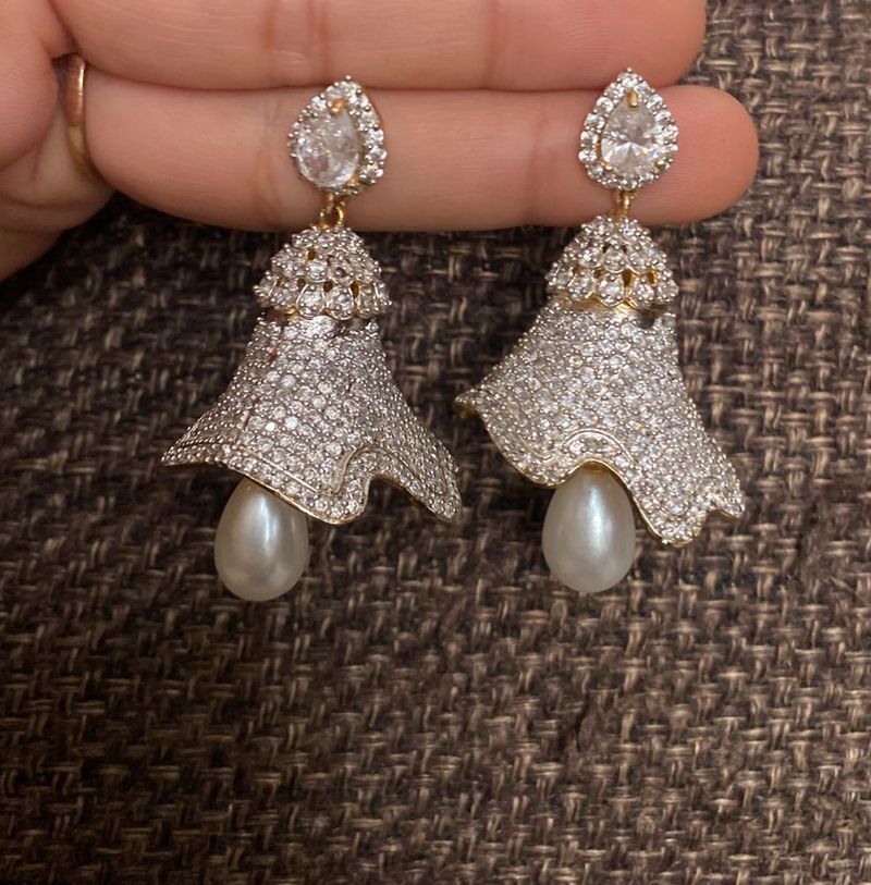 Statement Pearl Drop Earrings💞