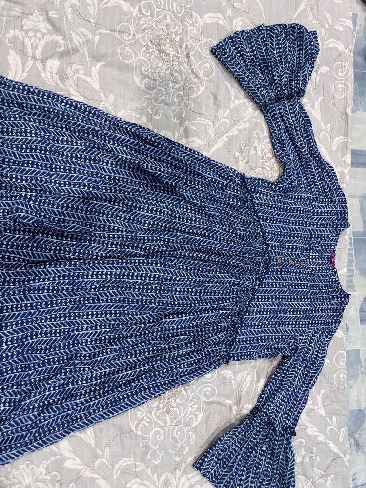 Blue Geometric Print Flared Sleeve Kurta