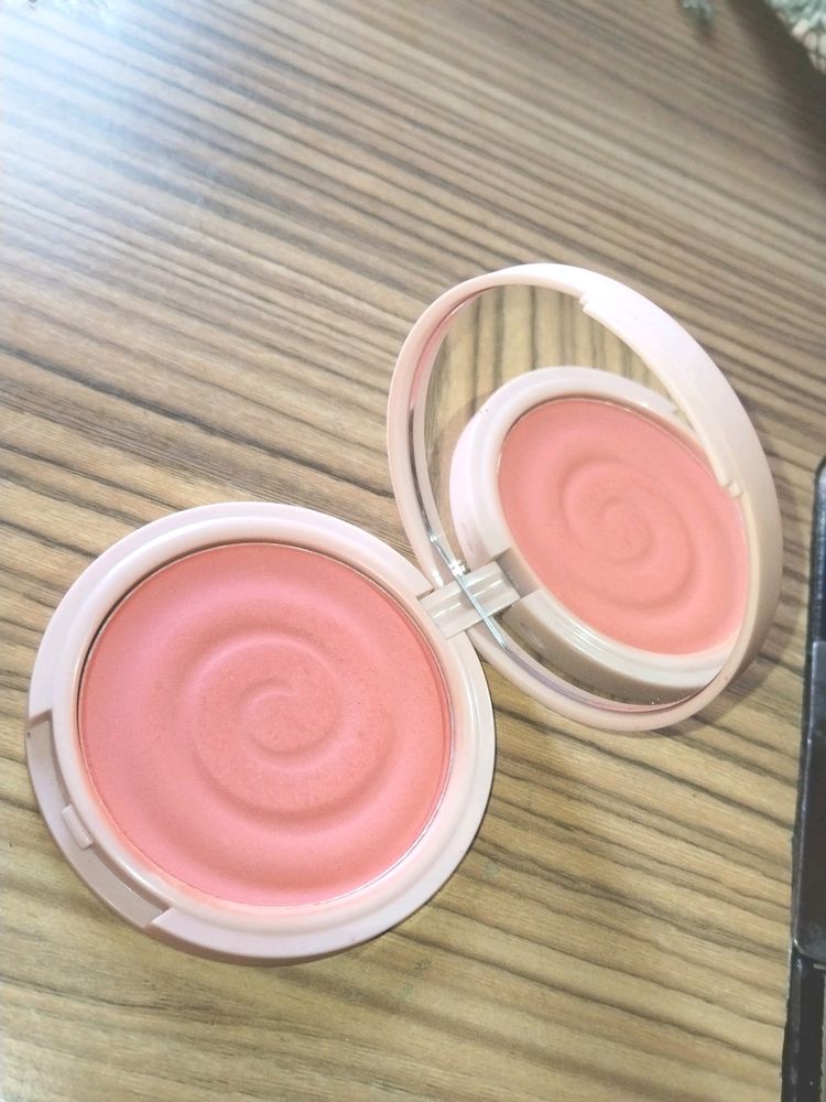 My Glamm K. Play Sweet Peach Blush❤️