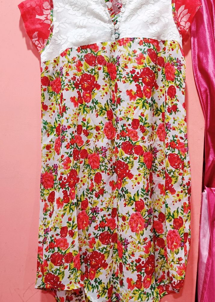 Floral knee Length Dress. Sleeveless. Sleeves Are Attached For Image Purpose Only. Will Fit Bust 34, 36, 38, 40.
