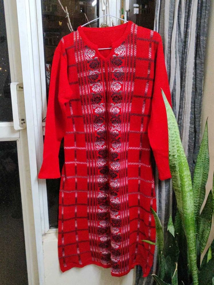 Woollen Knitted Kurta
