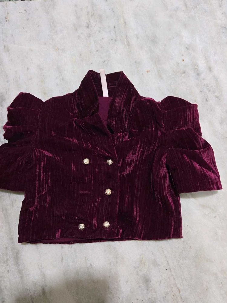 Velvet Puff Sleeve cropped Blazer not used
