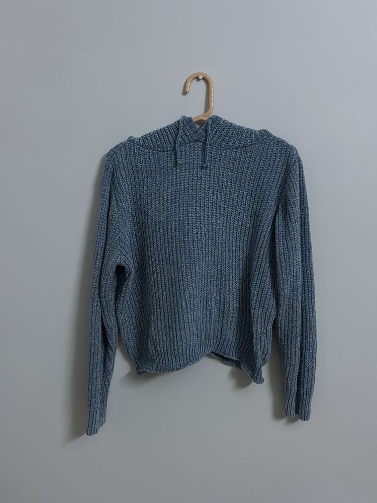 🎀Blue Knit Hoodie. NOT WORN EVEN ONCE🎀