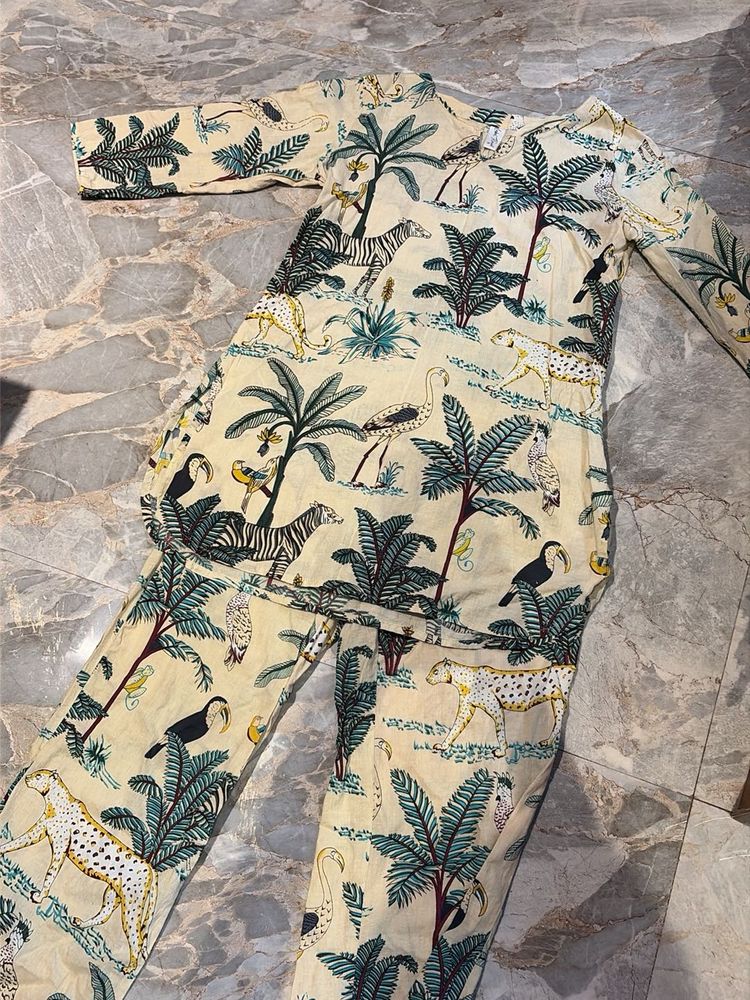 Unique Tropical Print Kurta Set