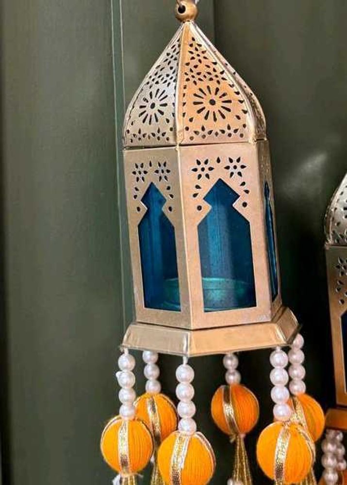 Mandir Hanging
