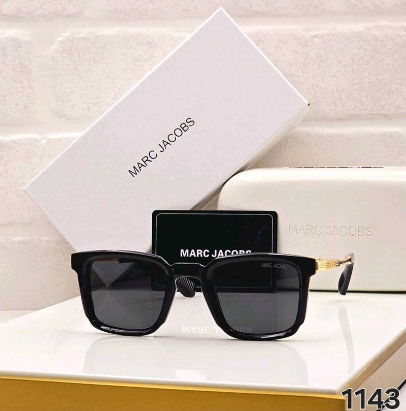 Marc Jacobs  Square Sunglasses