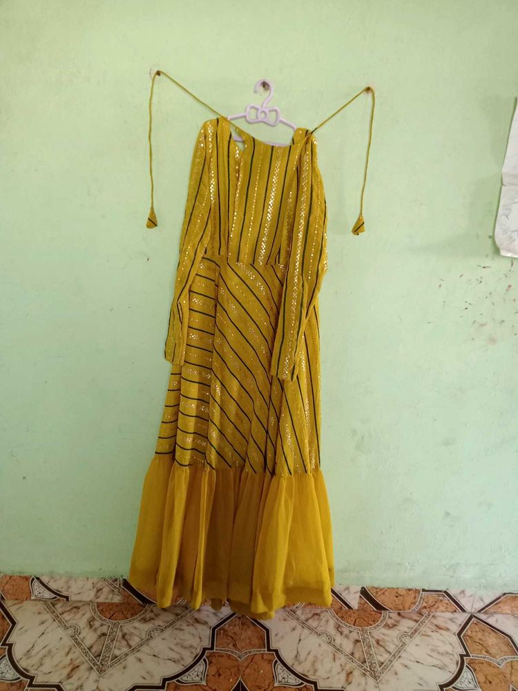 HALDI WEAR GOWN WEDDING SEASON