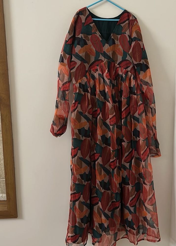 Leaf Print Maxi Dress