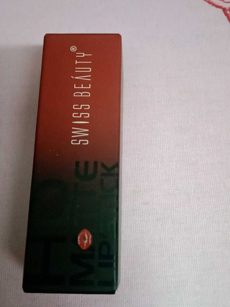 Swiss Beauty Matte Lipstick