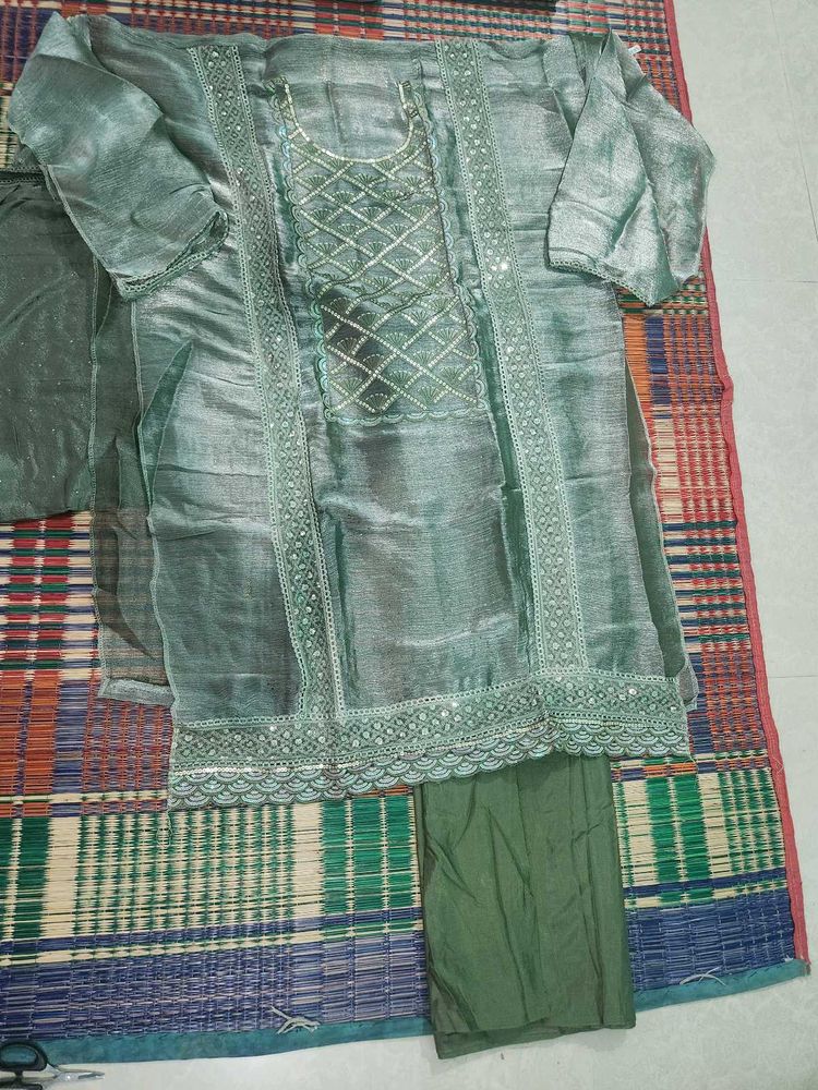 brand new material in offer only 2 left