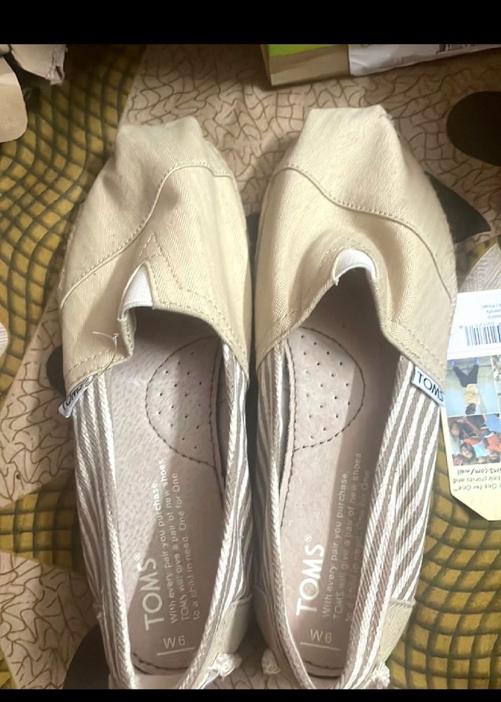 Toms Cute Bellies Unused 100% Original
