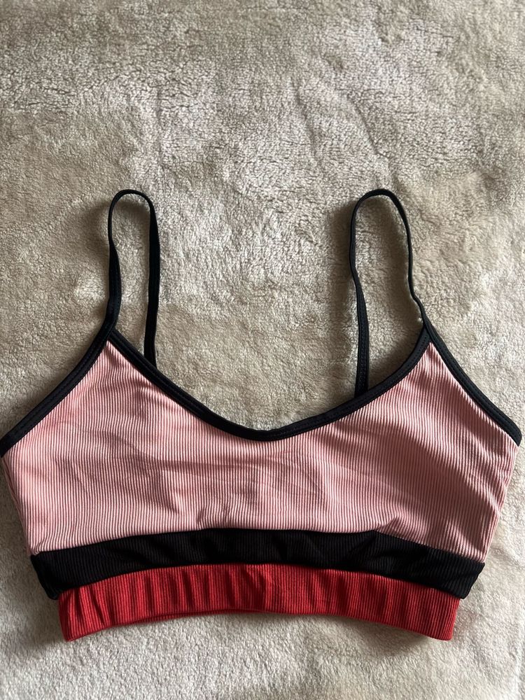 Colorblock Sports Bra