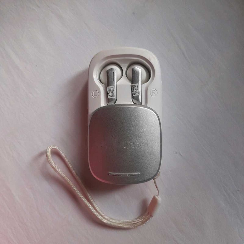 Zebronics Sound Bomb TWS Earbuds 🎧🔥