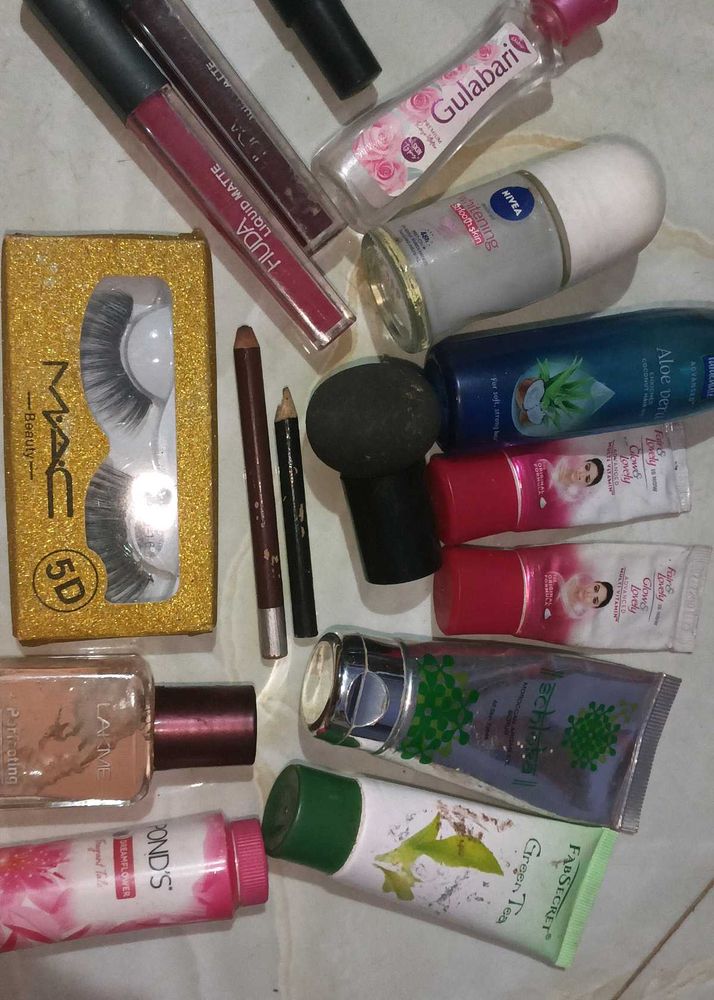 set of 16 Makeup and skin products