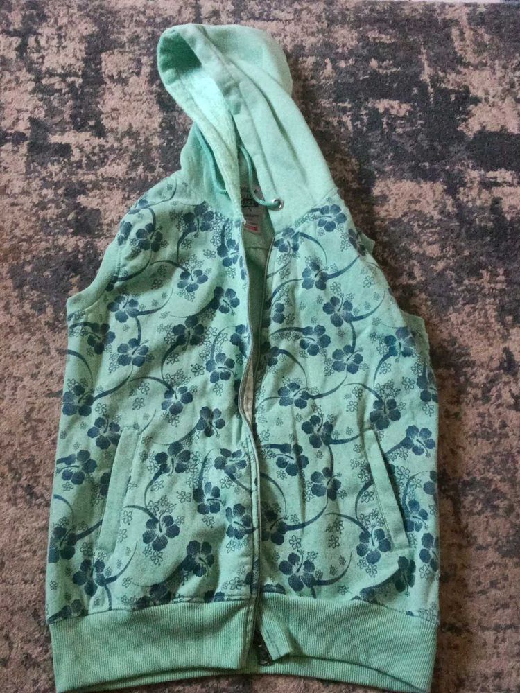 Cute Floral Sleeveless Hoodie