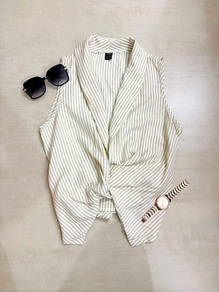 Chic Striped Knot Front Sleeveless Top