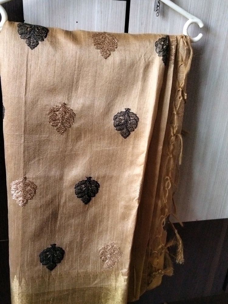 Elegant saree