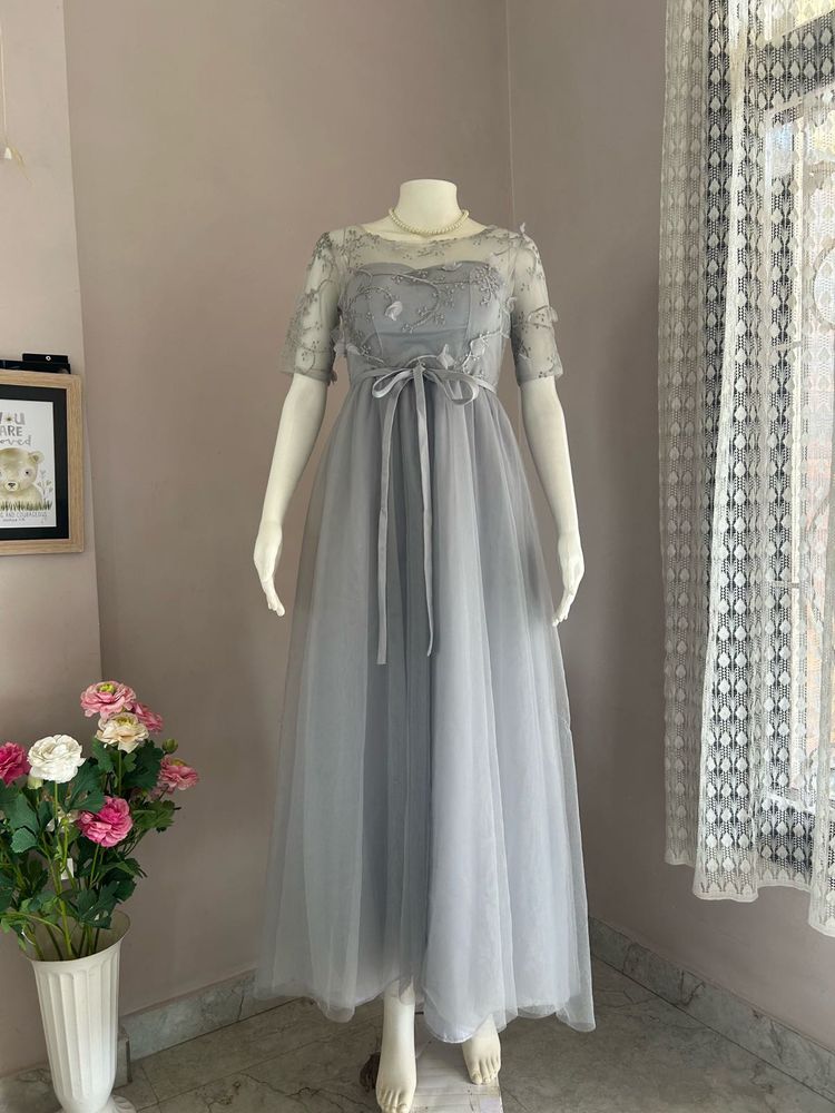 Elegant Grey Tulle Gown