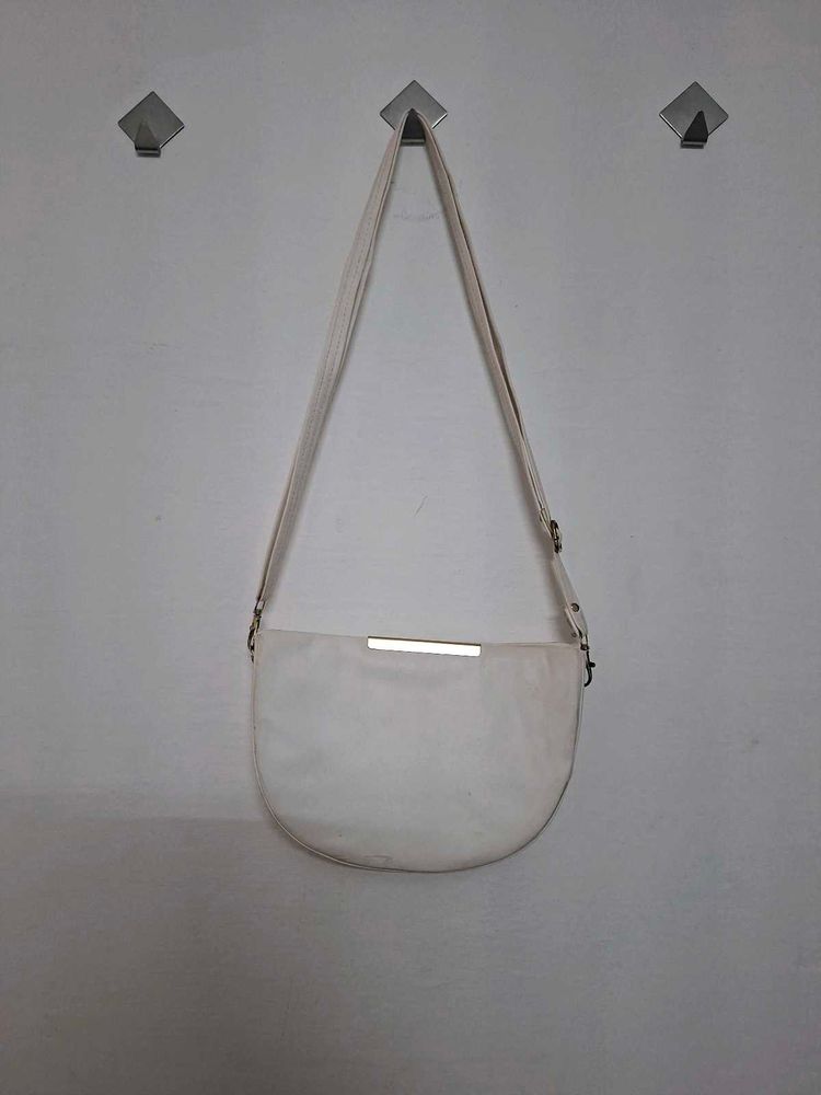 Chic White Half-Moon Crossbody Bag