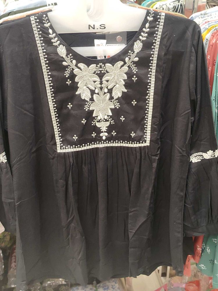 Elegant Black Embroidered Kurti