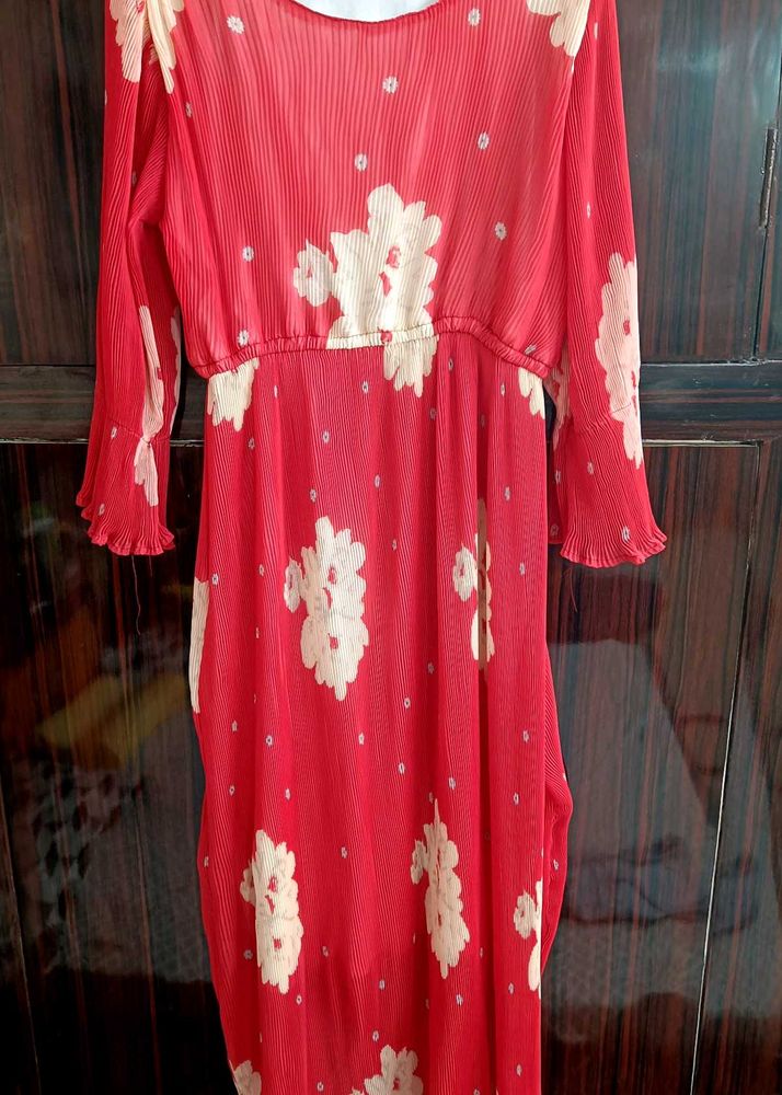 Red Floral Pleated Maxi Dress