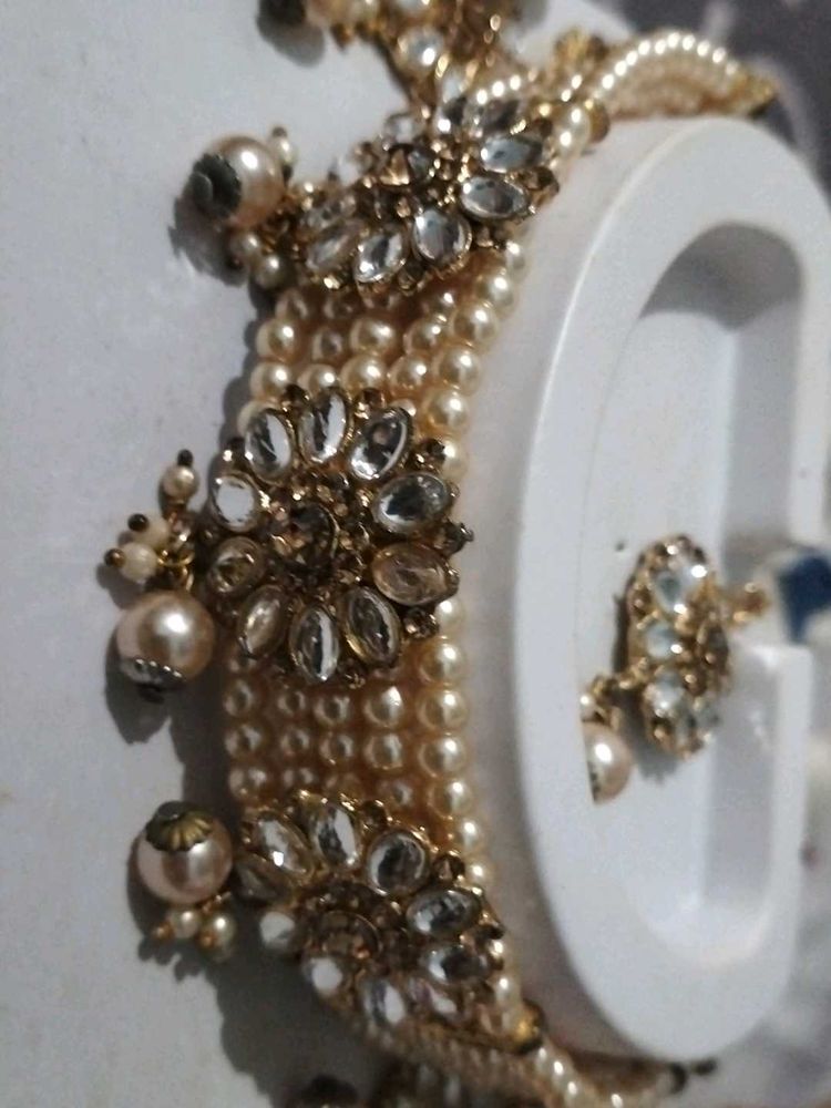 Exquisite Pearl &amp; Kundan Bridal Set